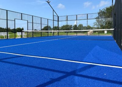 Outdoor-Padelplatz im Sportpark Tating bei SPO